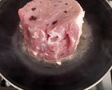 Foto del paso 3 de la receta: Lomo mechado con verduras salteadas
