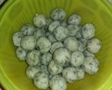 Foto langkah ke 2 dari resep 20. Onde Onde Isi Kacang Hijau.