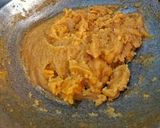 A picture of step 4 of Jaggery Wheat Flour Halwa.