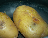 Foto del paso 2 de la receta: Cena ligera de caballa con espárragos y puré de patata