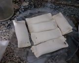 Foto del paso 3 de la receta: Tequeños con guarnición