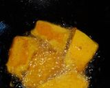 A picture of step 2 of Pumpkin Pakoda.