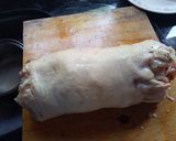 Foto del paso 4 de la receta: Pollo relleno al horno en papel aluminio