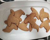 Foto del paso 5 de la receta: Galletitas Halloween: sombreros de brujas sabor a café