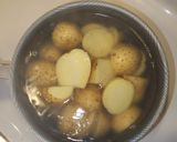 Foto del paso 1 de la receta: Papas y pollo