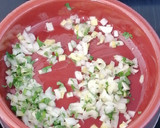 Foto del paso 3 de la receta: Bacalao en salsa con langostinos