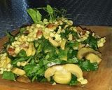 Foto del paso 4 de la receta: Ensalada de espinacas con tocino