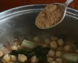 Foto del paso 8 de la receta Potaje vegetariano de garbanzos, con acelgas y huevos de codorniz