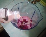Foto langkah ke 3 dari resep Jus buah naga pisang.