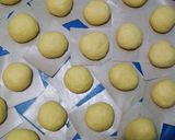 Foto langkah ke 4 dari resep Donat Kentang.