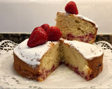 Foto del paso 12 de la receta: Bizcocho húmedo de fresas naturales