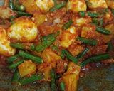 Foto langkah ke 4 dari resep Sambal goreng kentang telur.