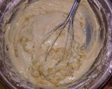 Foto langkah ke 4 dari resep Bolu Pisang Kukus No Mixer.