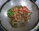 લીલી ડુંગળી અને સેવ ટામેટાનું શાક(Lili dungli-sev-tameta nu shak recipe in Gujarati) રેસીપી સ્ટેપ3ફોટો