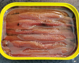 Foto del paso 2 de la receta: Yemas de Espárragos con Anchoas en aceite de oliva virgen