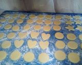 Foto del paso 6 de la receta: Alfajores de maizena fácil rápido económico!