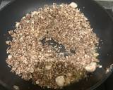 Mushroom ravioli filling