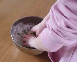 A picture of step 1 of Glutinous Rice Balls in Sweetened Coconut Milk.