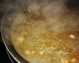 Foto del paso 6 de la receta: Sopa de ajo con huevo escalfado