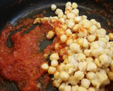 Foto del paso 3 de la receta: Garbanzos con bacalao a mi manera