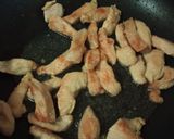Foto del paso 3 de la receta: Tiritas de pollo con verduras