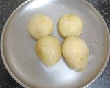 A picture of step 1 of Masala Sandwich.