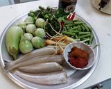 รูปขั้นตอนการทำที่ 1 ของ แกงป่าปลาเห็ดโคน(ปลาทราย) โดย:ทำครัวง่ายๆbyจุไรรัตน์