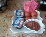 صورة لخطوة 1 من وصفة كيكة الدانون والشوكولا 🍫🍫🍫