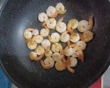 รูปขั้นตอนการทำที่ 1 ของ Wrap กุ้งย่าง ใช้แป้งโรตีสายไหม