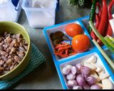Foto langkah ke 2 dari resep 205. Tumis Baby Cumi Pedas.