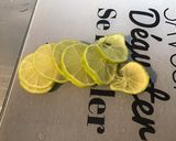 Une image de l'étape 2 de Filets de lieu noir au citron vert, ail et romarin.