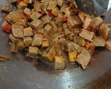 Foto langkah ke 2 dari resep Tumis Oncom Kemangi.