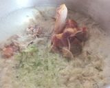 A picture of step 2 of Chili Desi chicken.