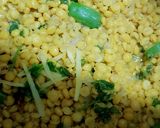 A picture of step 3 of Chanay ki bhunni daal.