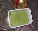 A picture of step 1 of Green peas skin chutney.