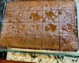 A picture of step 10 of Melahrini (Syrupy Walnut and Cocoa Cake).