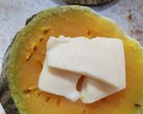 Foto del paso 3 de la receta: Cena rápida y nutritiva: calabaza al horno + ensalada mixta