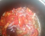 A picture of step 3 of Chapati Veg Roll.