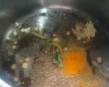 A picture of step 3 of Dal Palak.
