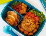 Foto langkah ke 4 dari resep Nasi Goreng Bakso.