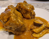 Foto del paso 7 de la receta: Rabo de toro guisado con manzanilla y setas