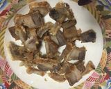 รูปขั้นตอนการทำที่ 4 ของ “ผัดผักกาดขาวเต้าหู้ไข่หมูกรอบ”เฮงเฮงเฮง