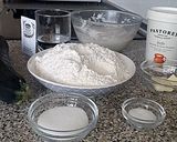 Foto del paso 1 de la receta: Pan de Kefir con Calabacín en panificadora