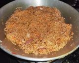 शेजवान फ्राईड राईस (Schezwan Fried Rice Recipe In Marathi) रेसिपी स्टेप 4 फोटो