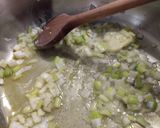 Zöldségekkel töltött karalábé - gomba, sárgarépa, kukorica recept fázis 2 fotója