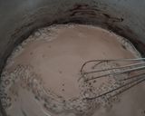 Gambar langkah 2 resipi Easy Hot Chocolate Marshmallow.