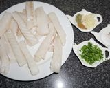 A picture of step 2 of Fried golden conger with beer batter.