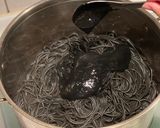 魷魚海鮮墨魚麵 在家做異國料理🦑的食譜步驟21照片