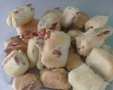 Foto del paso 5 de la receta: Bizcochitos con salame