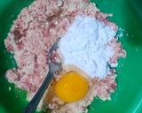 Foto langkah ke 1 dari resep Sup Bola Tahu Kornet.